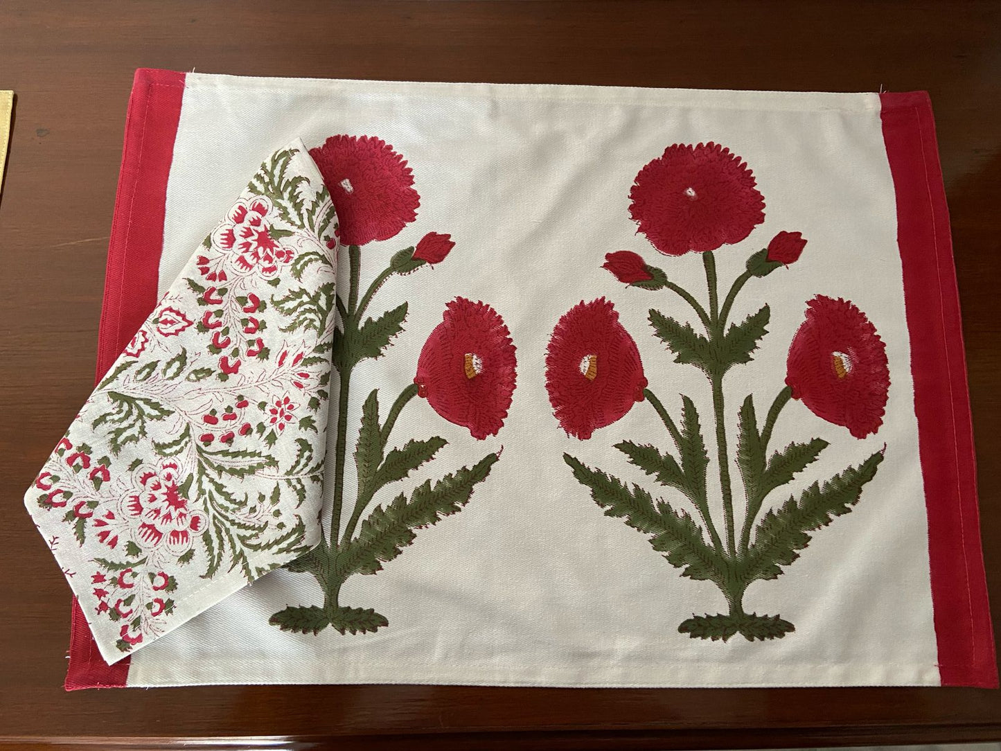 Table Mat & Napkin
