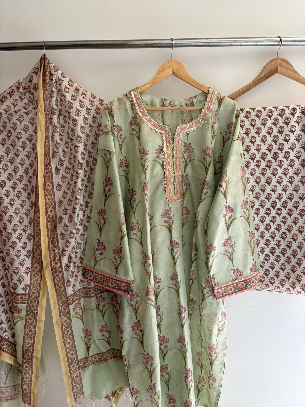 Semistitched Chanderi Suit