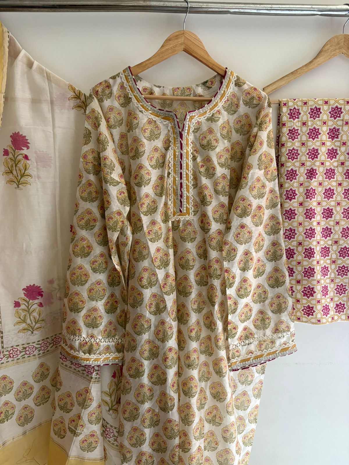 Semistitched Chanderi Suit