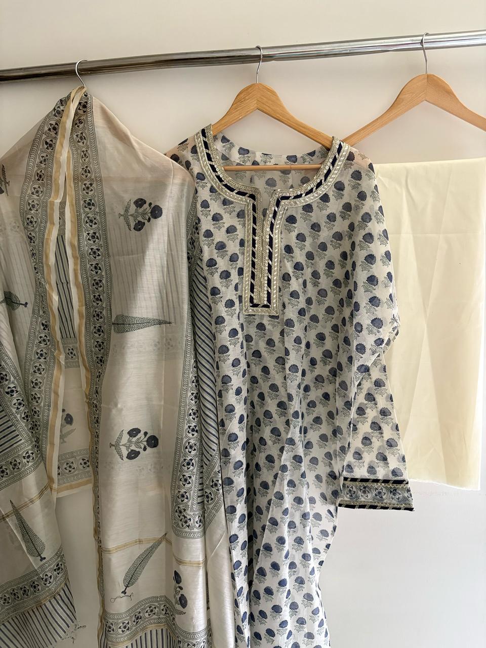 Semi Stitched Suit