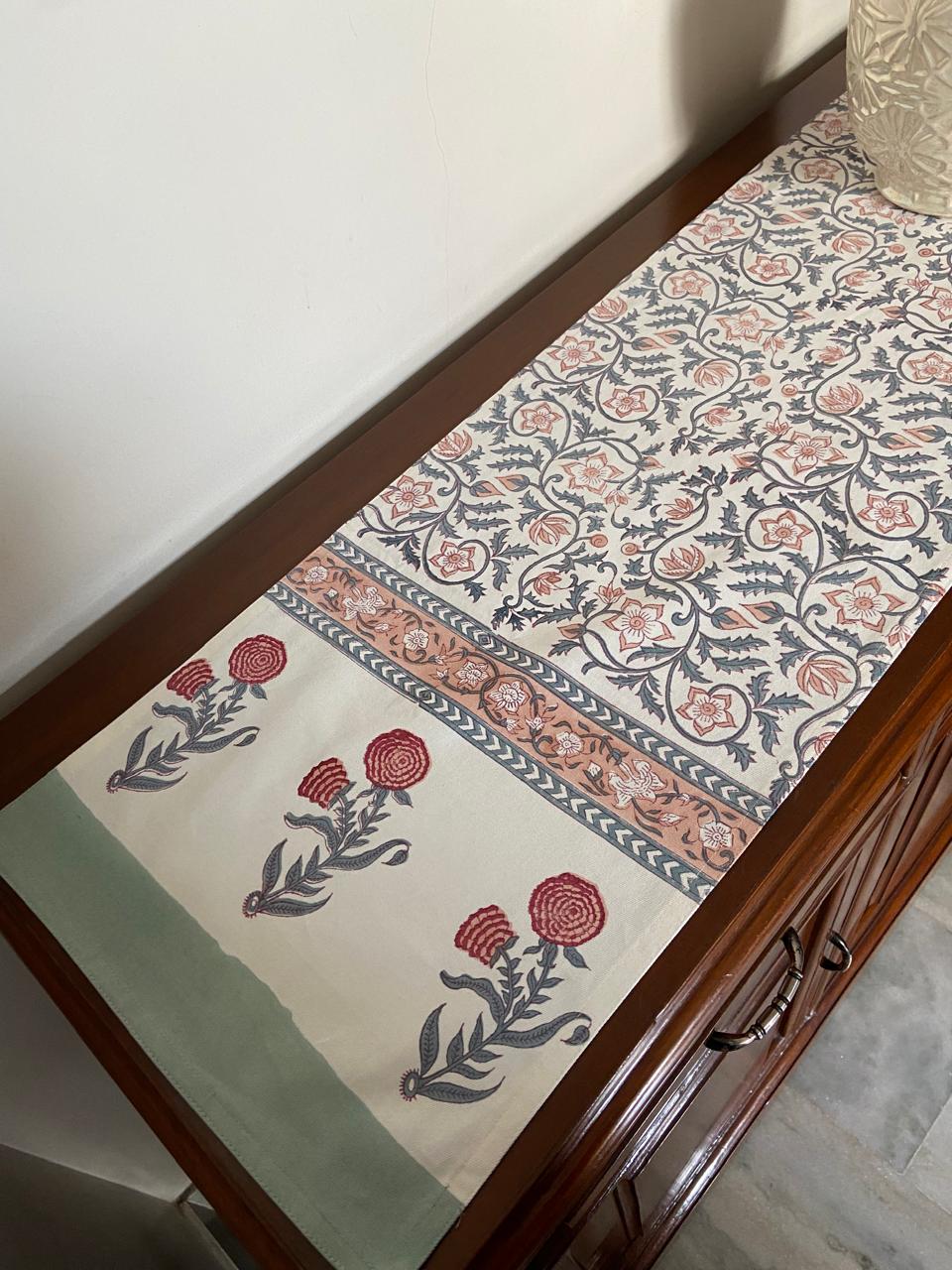 Table Runner