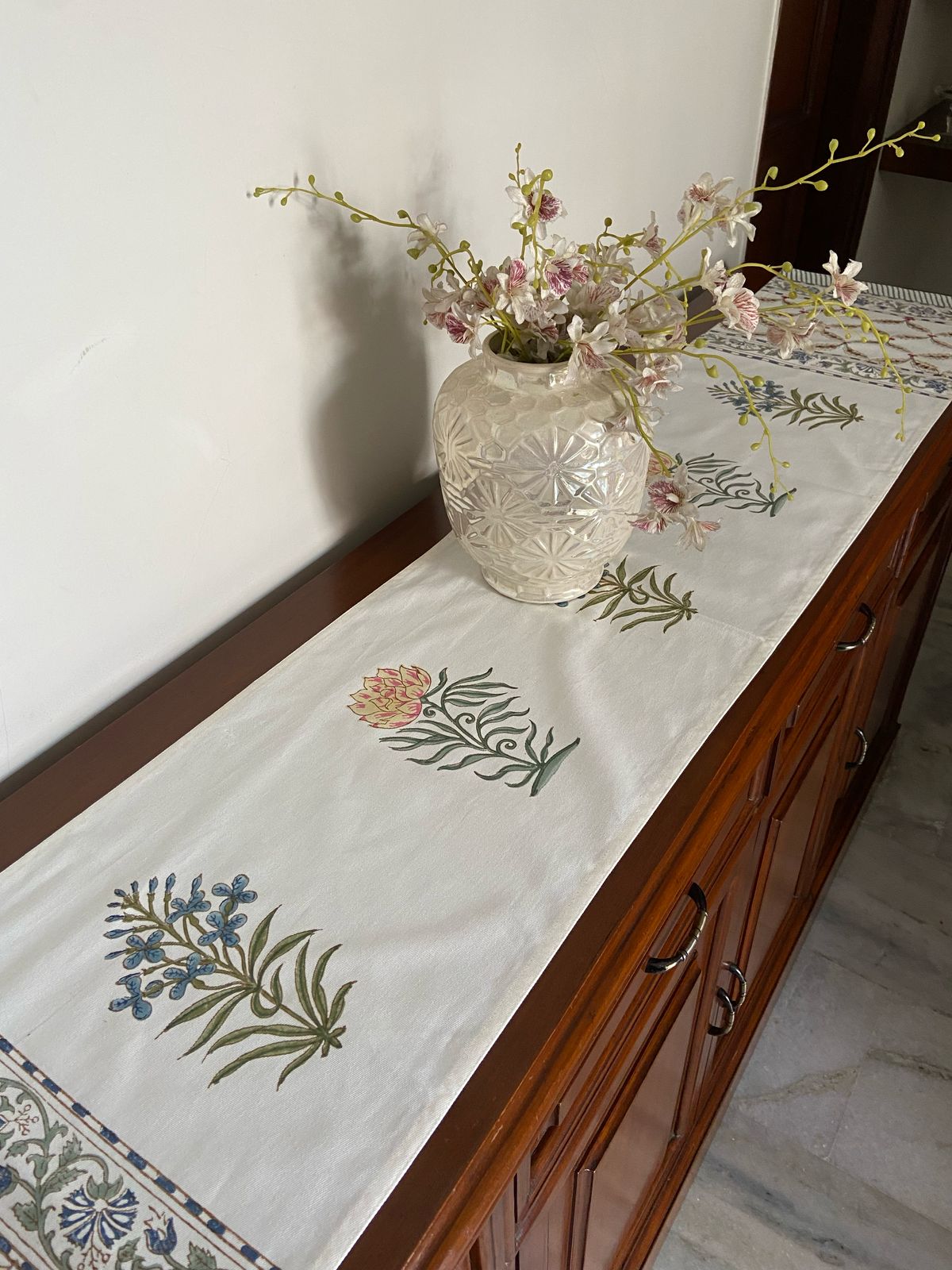 Table Runner