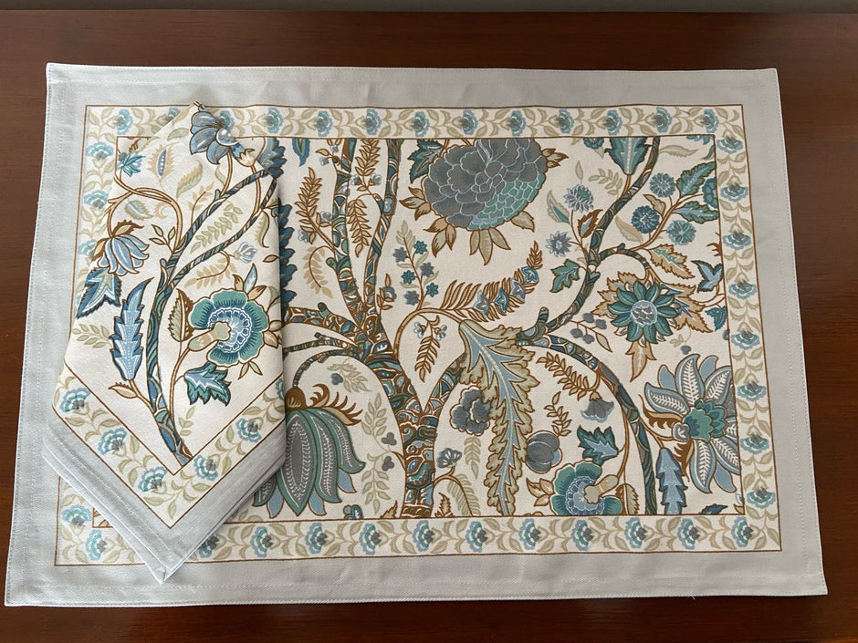 Table Mat and Napkin – Just Pairs