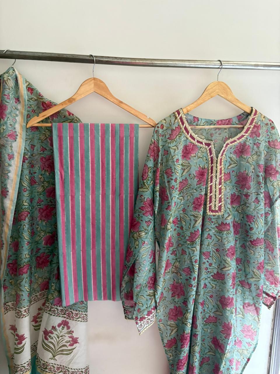 Semistitched Chanderi Suit