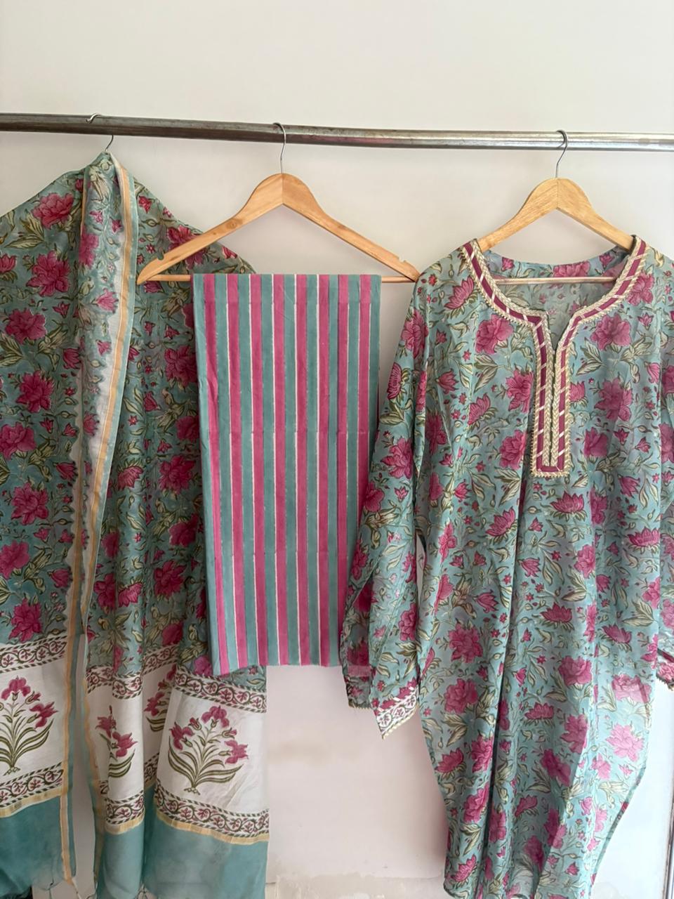 Semistitched Chanderi Suit