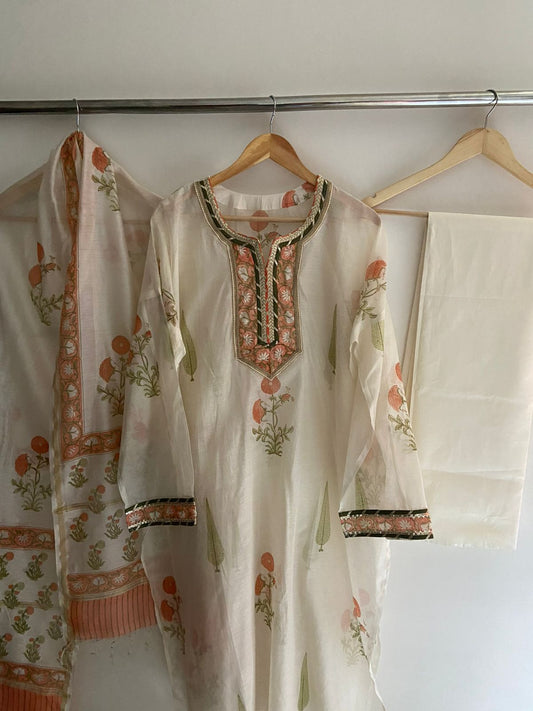 Semistitched Chanderi Suit