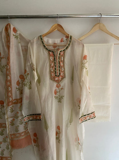 Semistitched Chanderi Suit