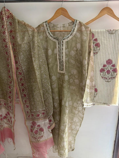 Semistitched Chanderi Suit