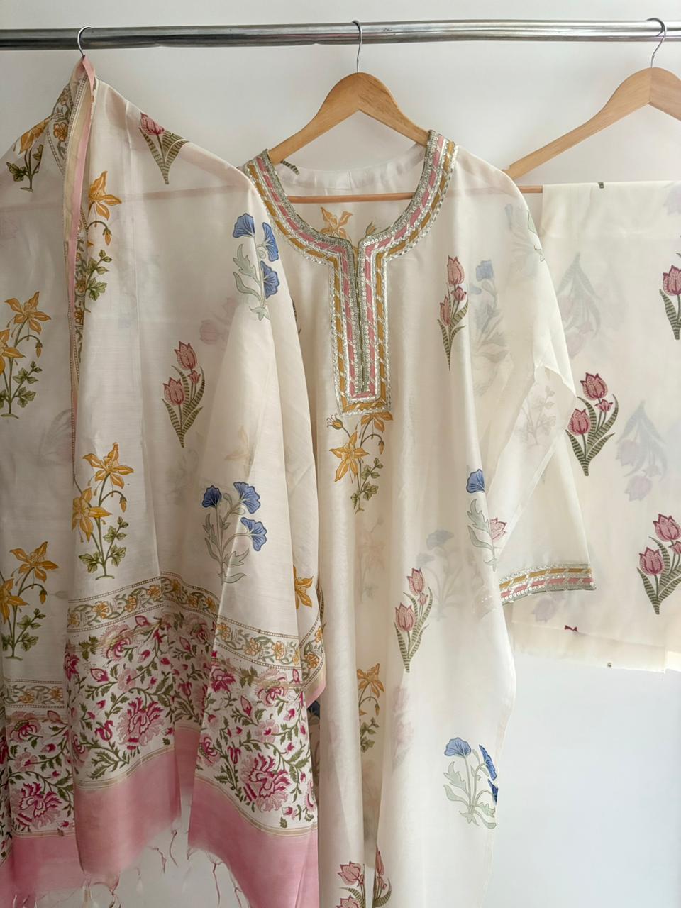 Semistitched Chanderi Suit