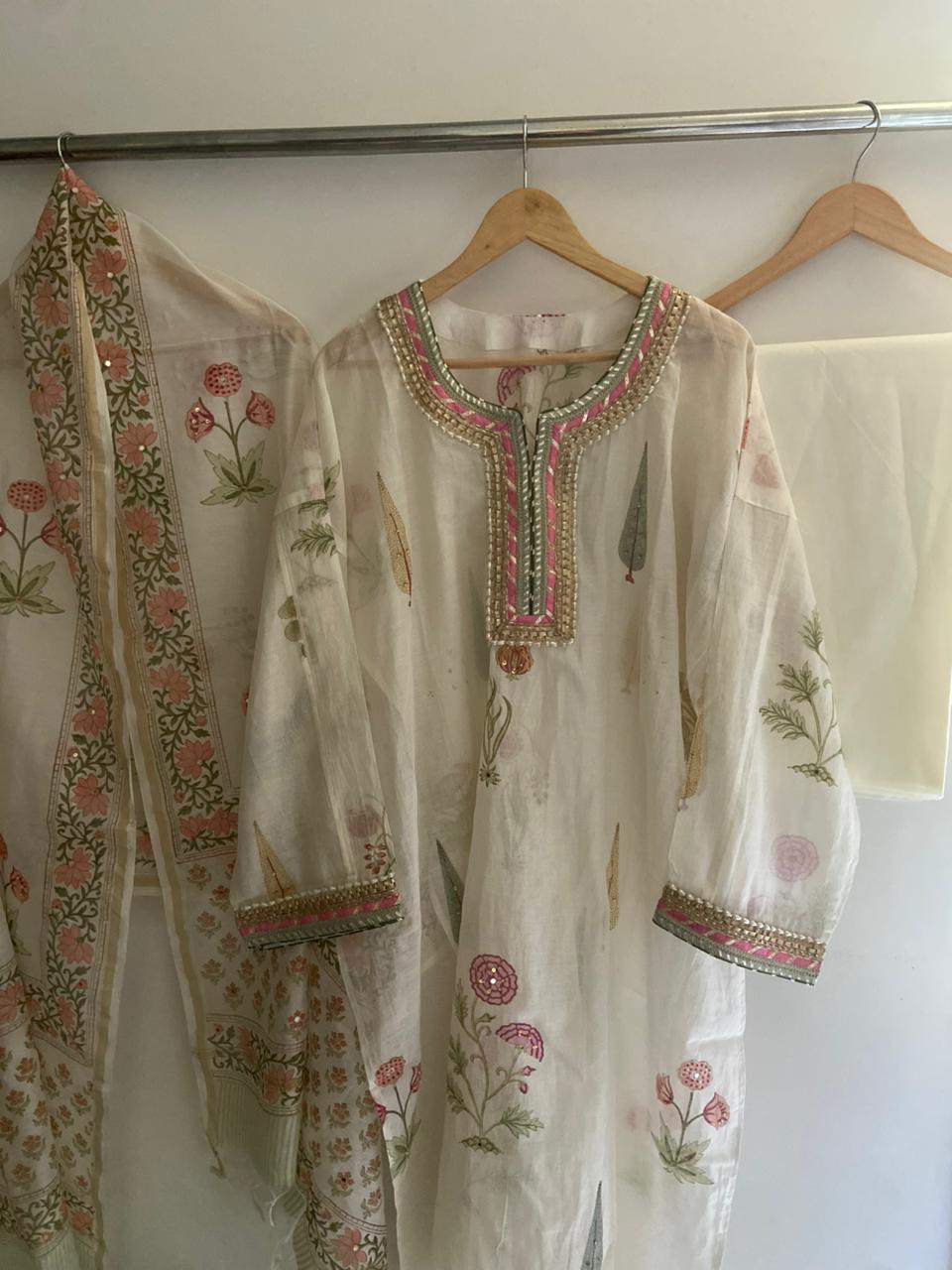 Semi Stitched Chanderi Suit