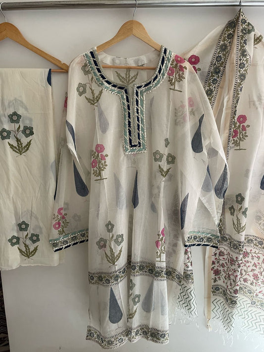 Semi Stitched Suit