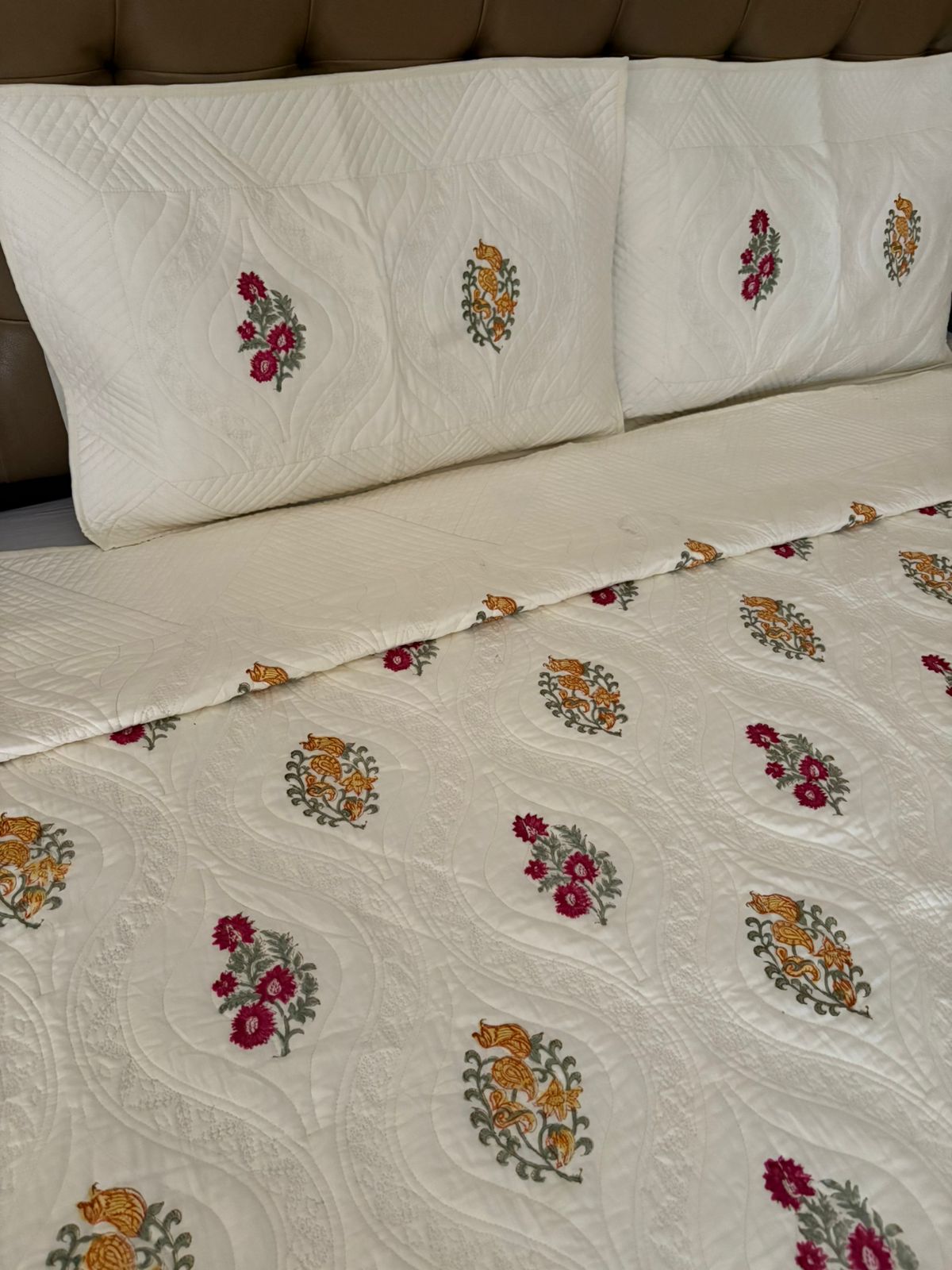 King Size Motif Quilted Bedcover