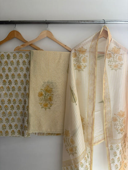 Unstitched Chanderi Suit