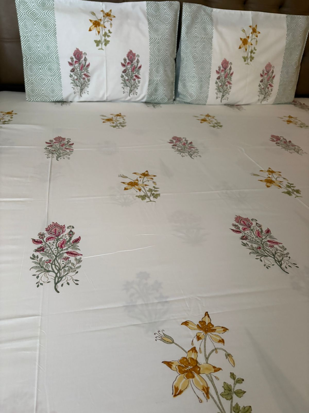 Super King Size Bedsheet