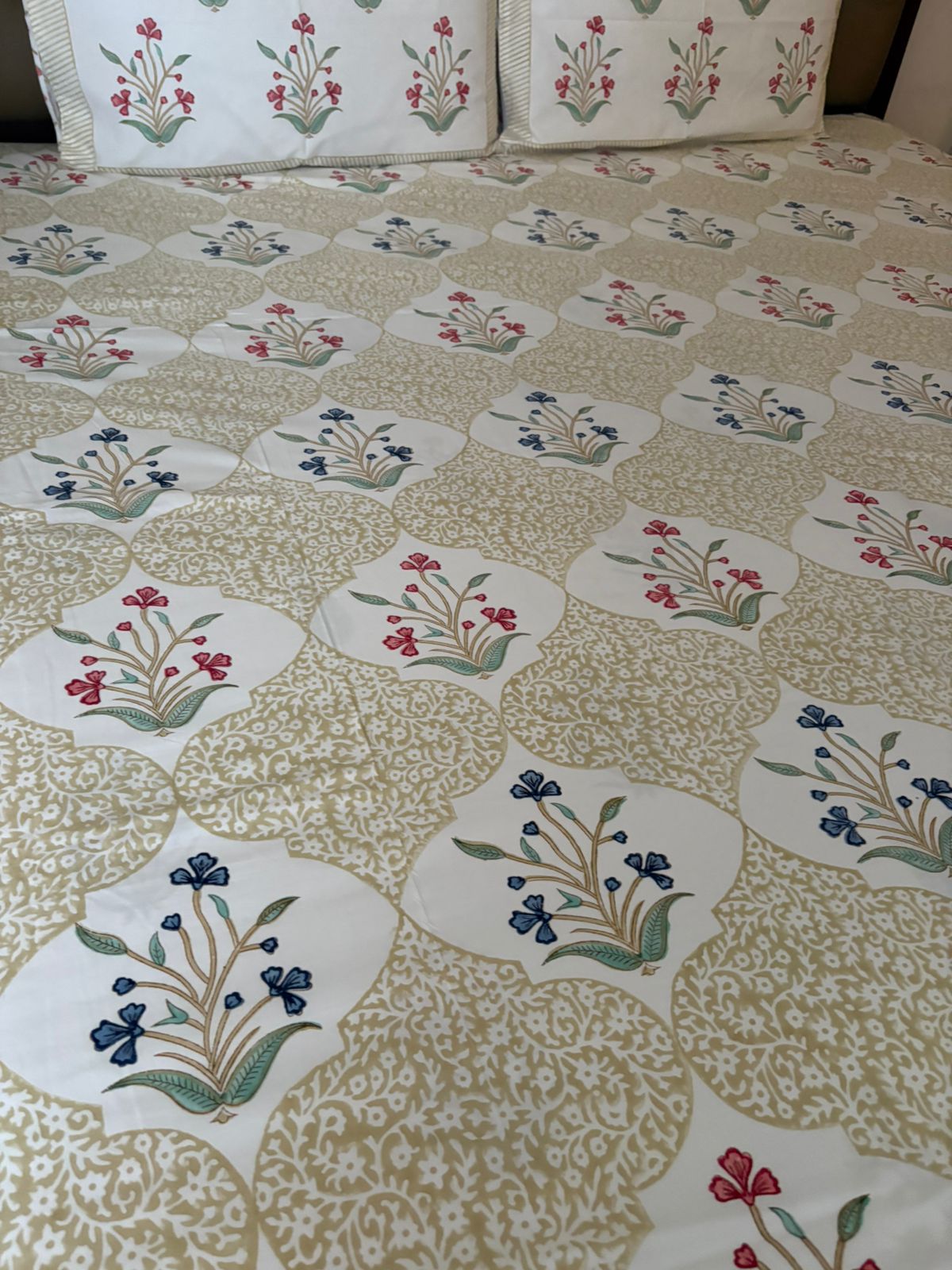 Super King Size Bedsheet
