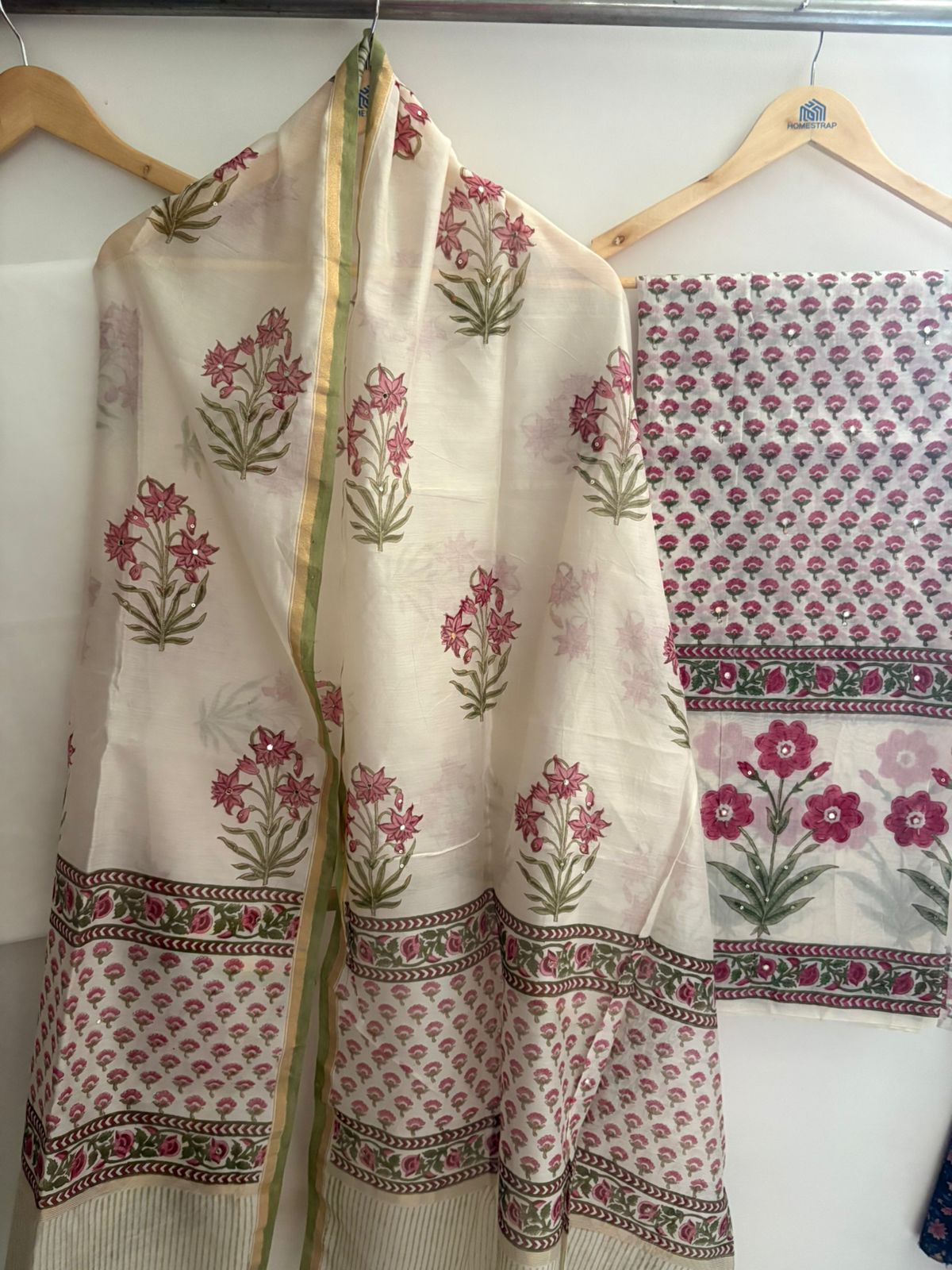 Unstitched Chanderi Suit