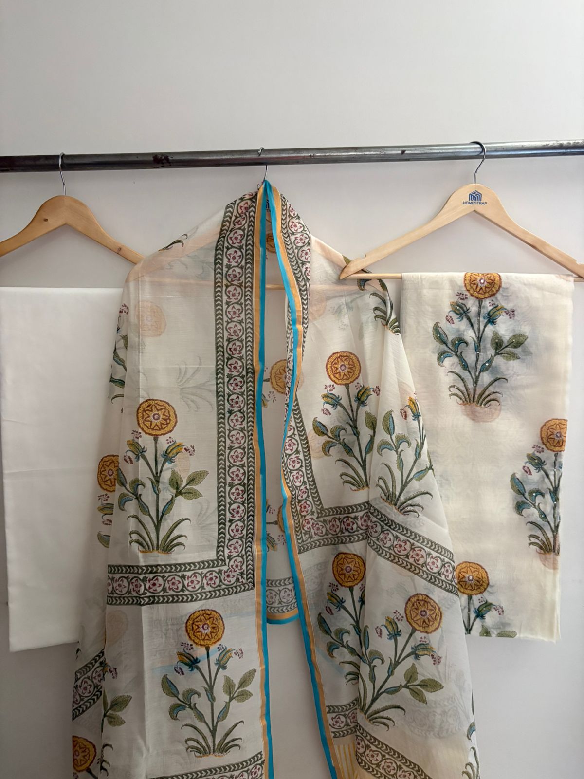 Unstitched Chanderi Suit