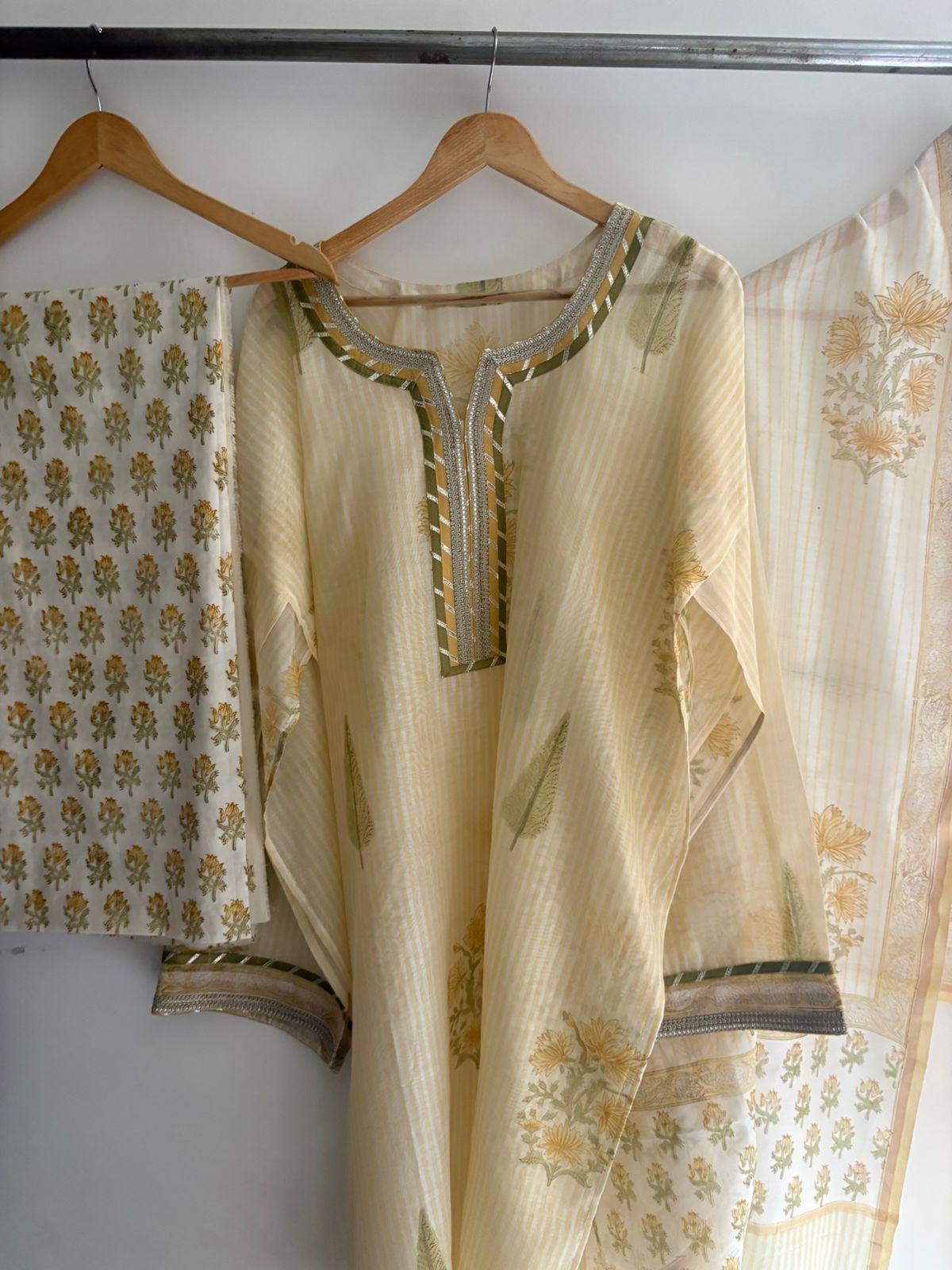 Semistitched Chanderi Suit