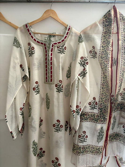 Semistitched Chanderi Suit