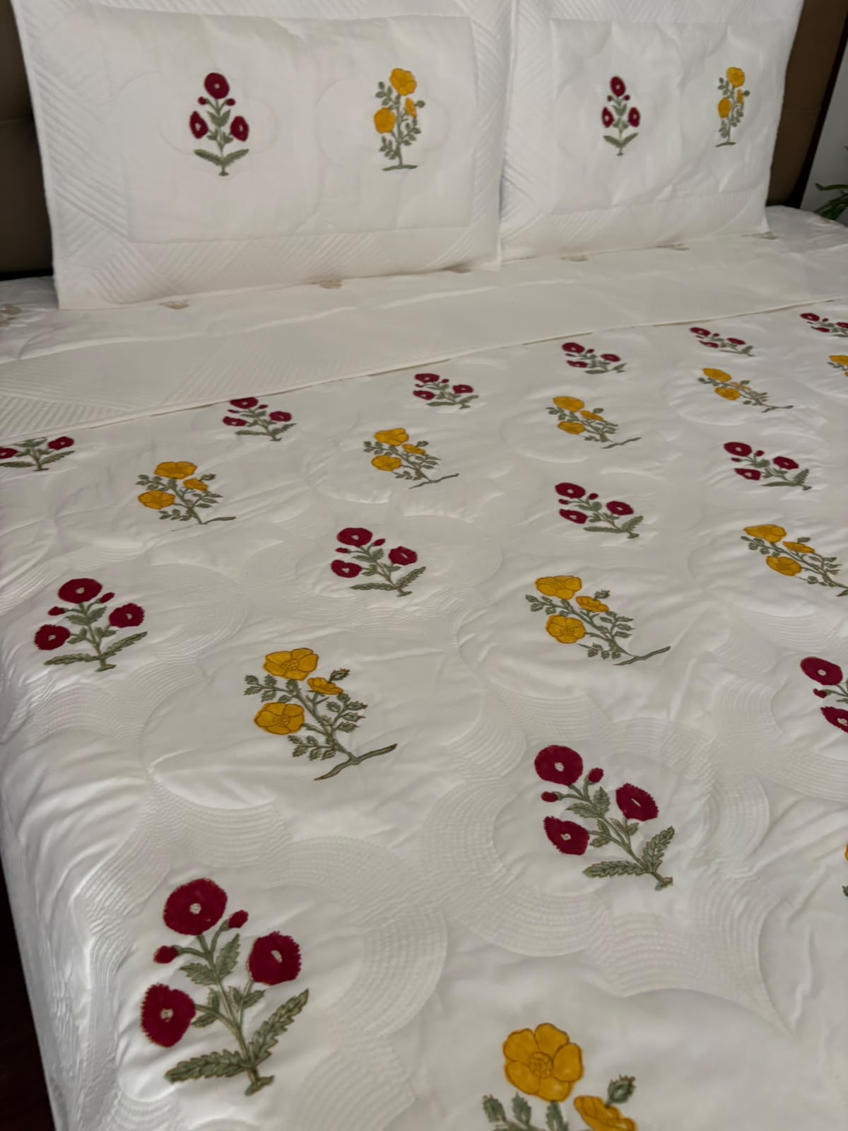 King Size Motif Quilted Bedcover