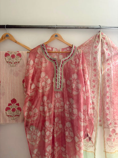Semistitched Chanderi Suit