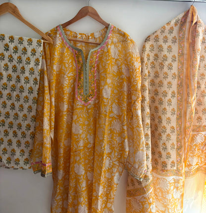 Semistitched Chanderi Suit