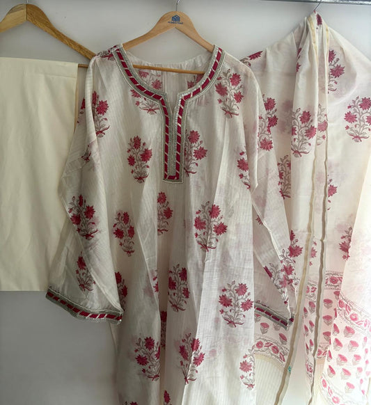 Semistitched Chanderi Suit