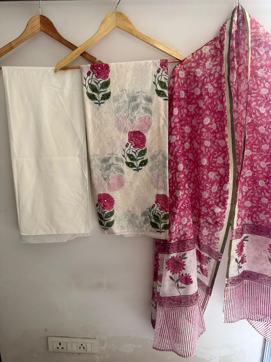 Unstitched Chanderi Suit