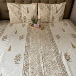 YELLLOW FLOWER LINEN BEDCOVER