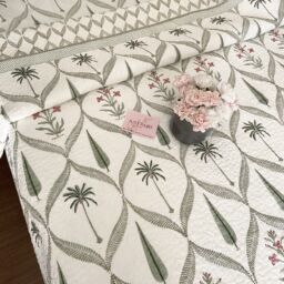 Palm Jaal Quilted Bedcover